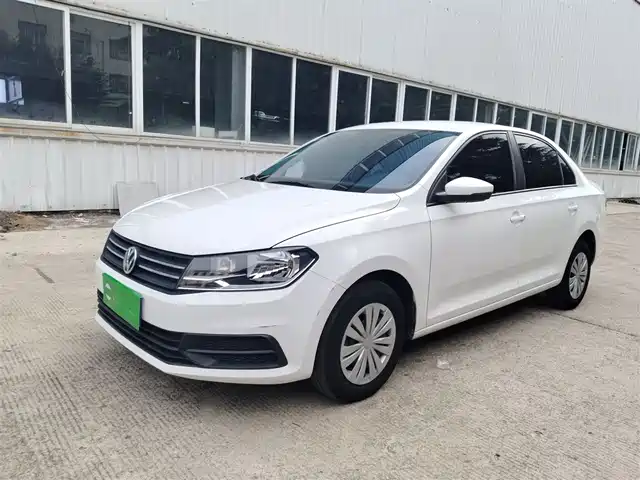 VOLKSWAGEN SANTANA 2021