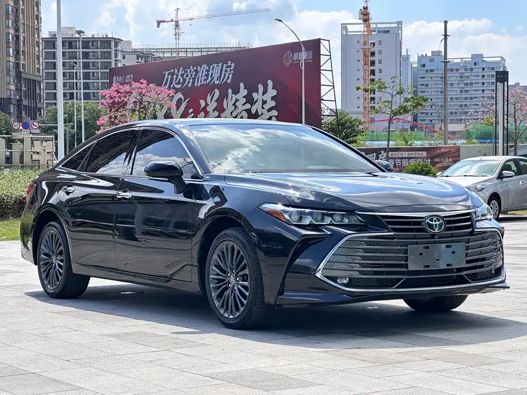 Toyota Avalon — миниатюра 3