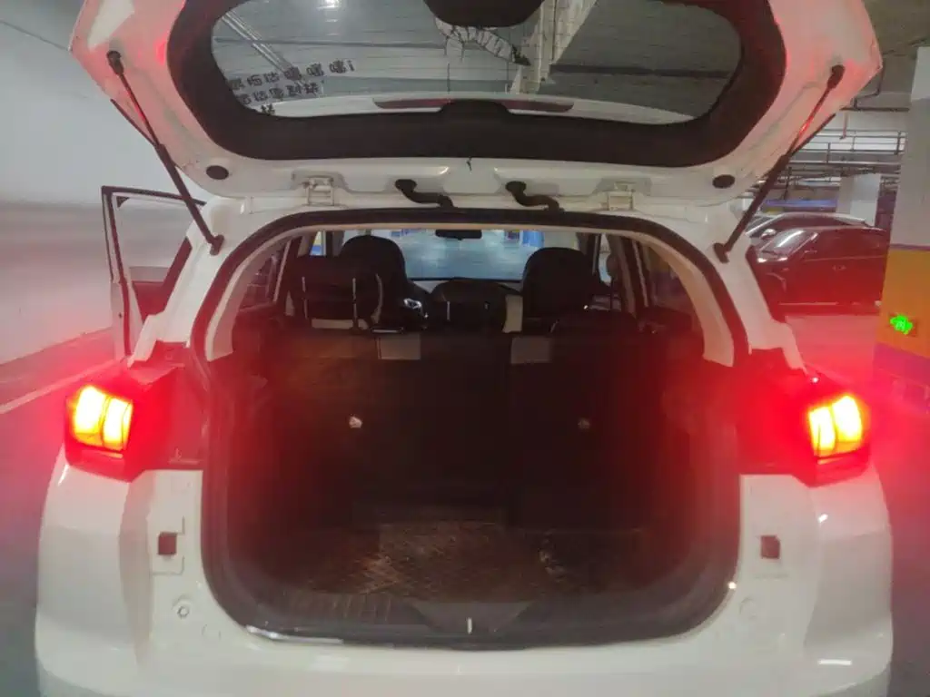 BAIC X3 — миниатюра 15
