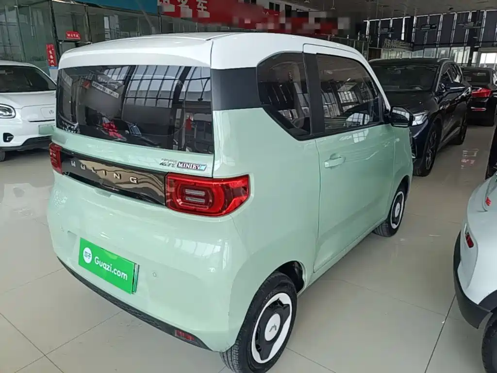 Wuling MINIEV — миниатюра 7