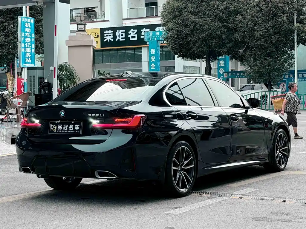 BMW 3 Series — миниатюра 9