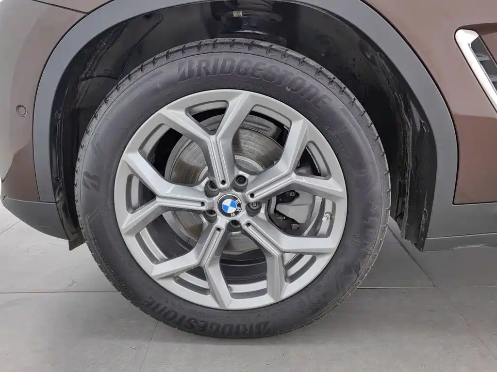 BMW X3 — миниатюра 17
