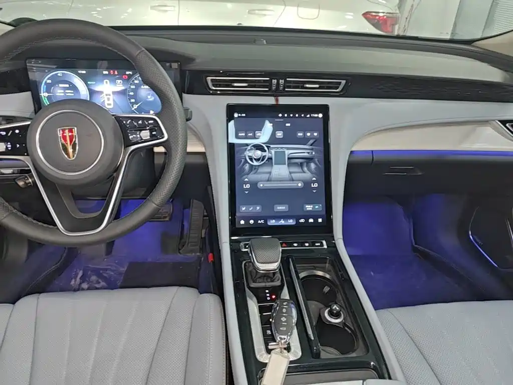 Hongqi Hongqi H5 PHEV — миниатюра 13