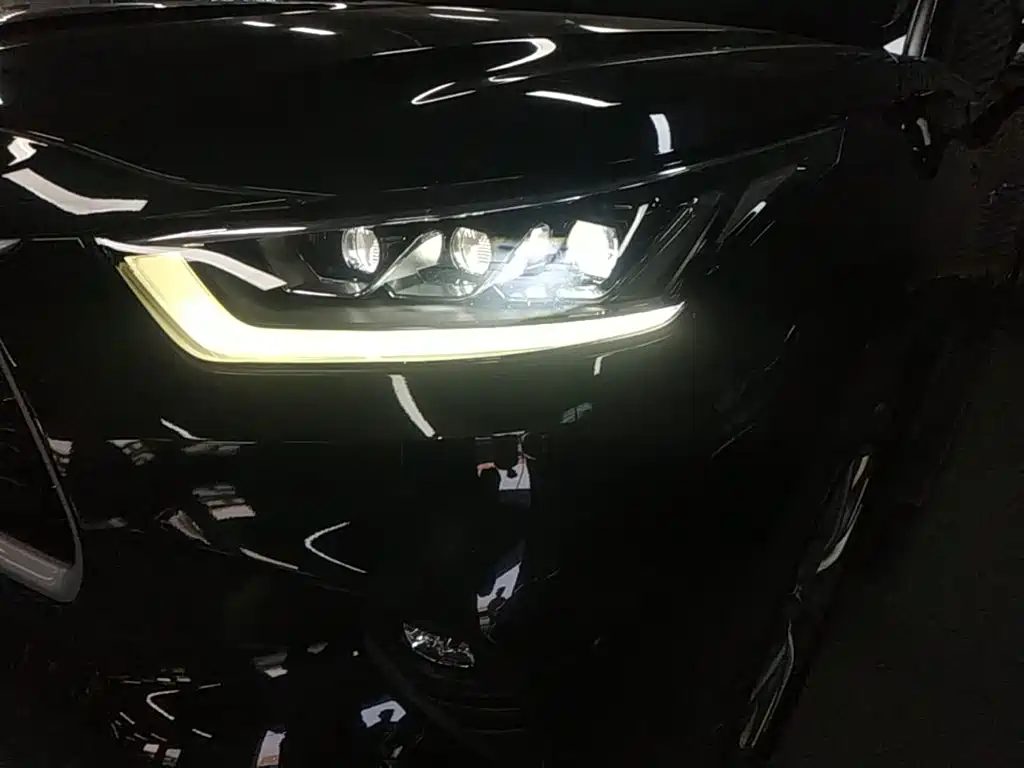 Toyota Highlander — миниатюра 24