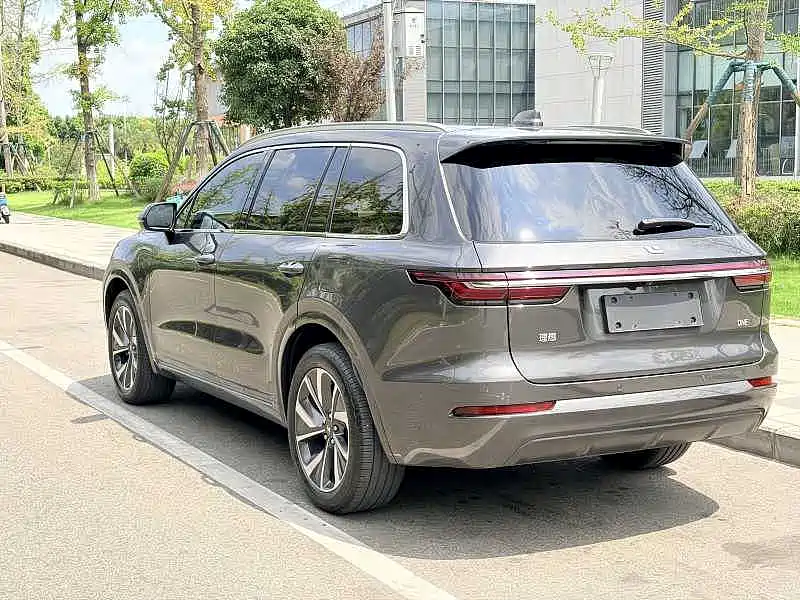 Li Auto Li ONE — миниатюра 9