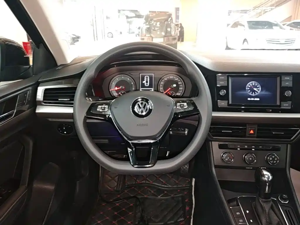 Volkswagen Lavida — миниатюра 11