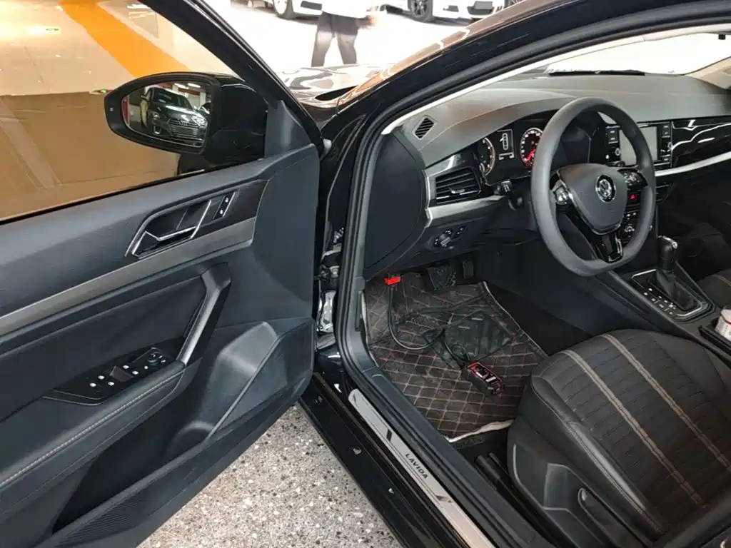 Volkswagen Lavida — миниатюра 16