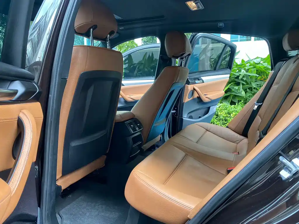 BMW X4 — миниатюра 8