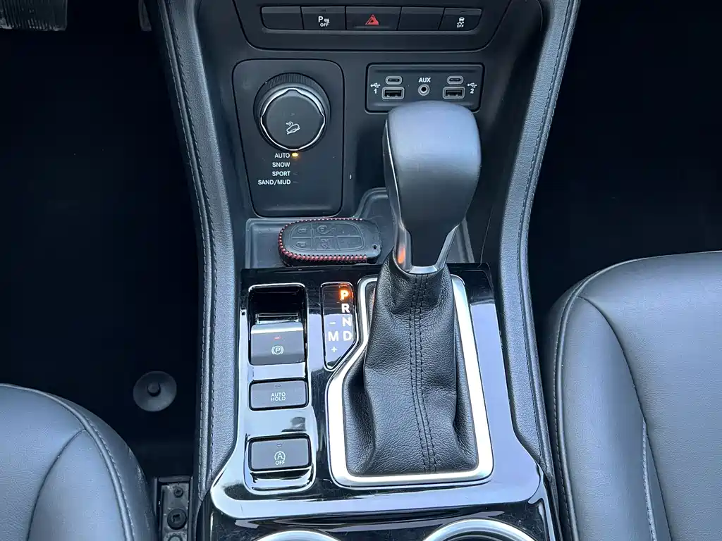 Jeep Grand Commander — миниатюра 14