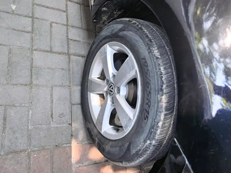 Volkswagen Lavida — миниатюра 6