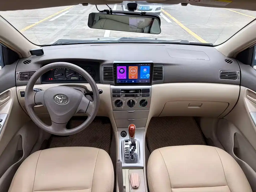 Toyota Corolla — миниатюра 6