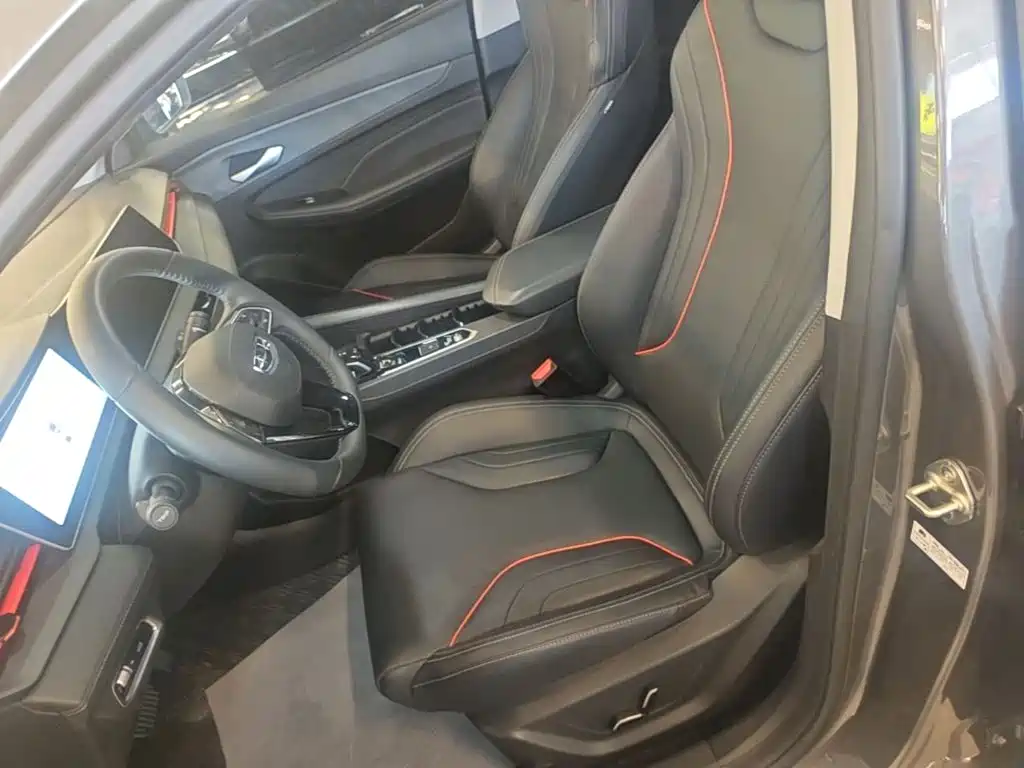 Geely Binrui — миниатюра 15