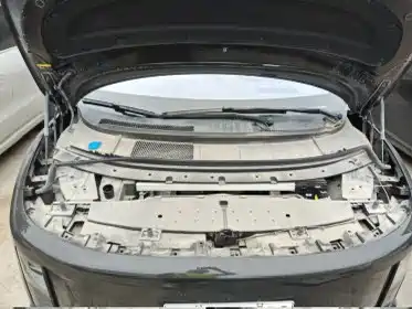 Li Auto Li i8 — миниатюра 8