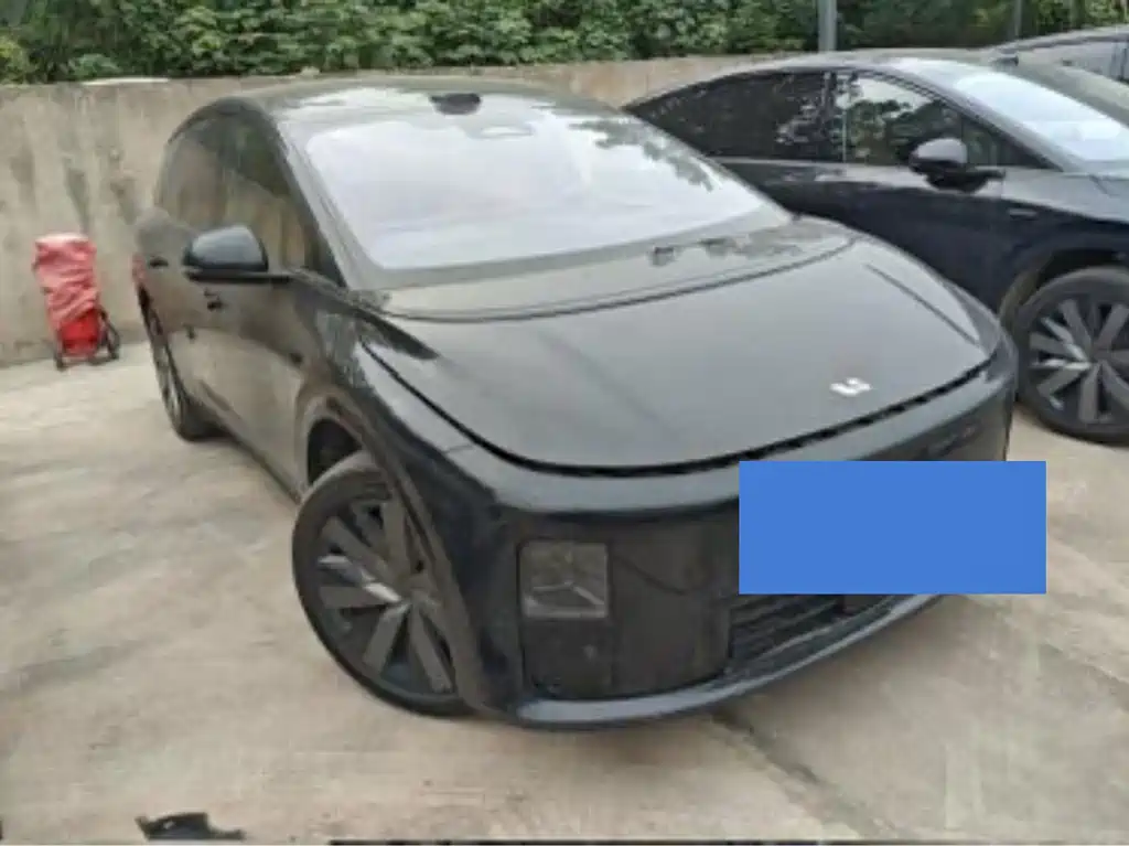 Li Auto Li i8