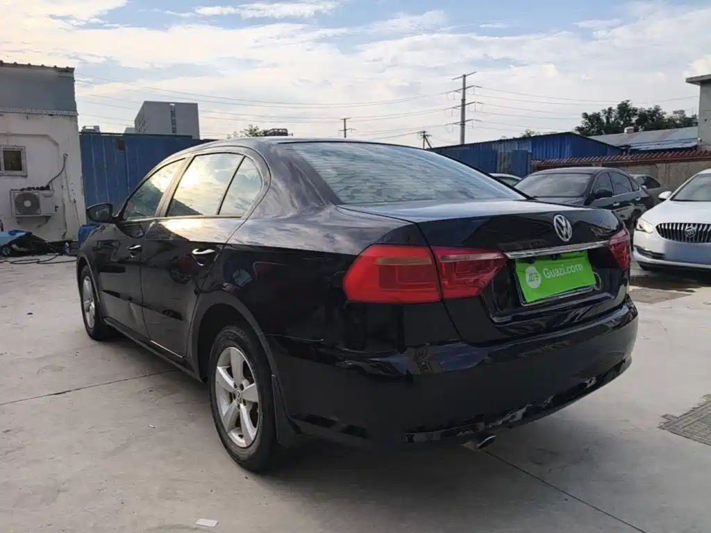 Volkswagen Lavida — миниатюра 5