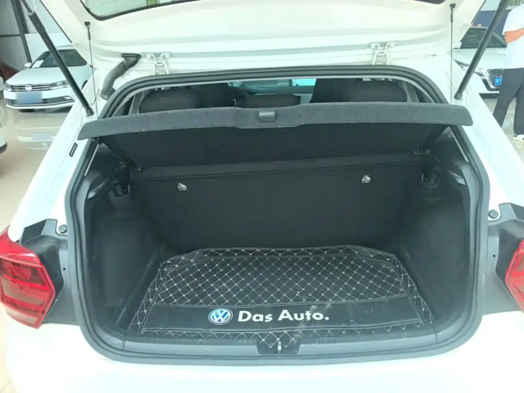 Volkswagen Polo — миниатюра 19