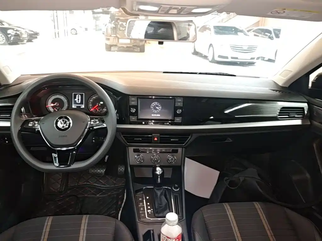 Volkswagen Lavida — миниатюра 10