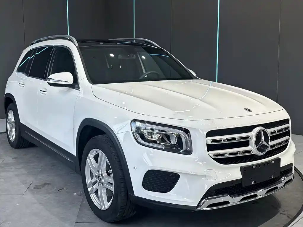 Mercedes-Benz GLB — миниатюра 3