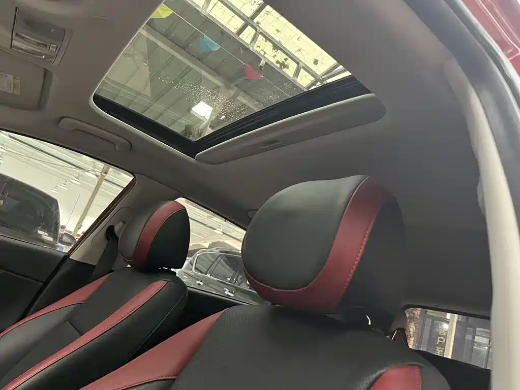 Kia KX CROSS 2019 1.6L AT VI