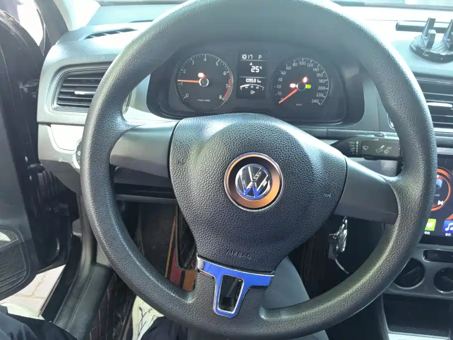 Volkswagen Lavida — миниатюра 15