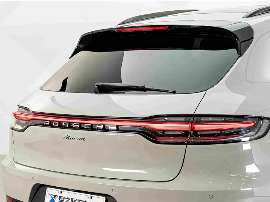 Porsche Macan — миниатюра 8