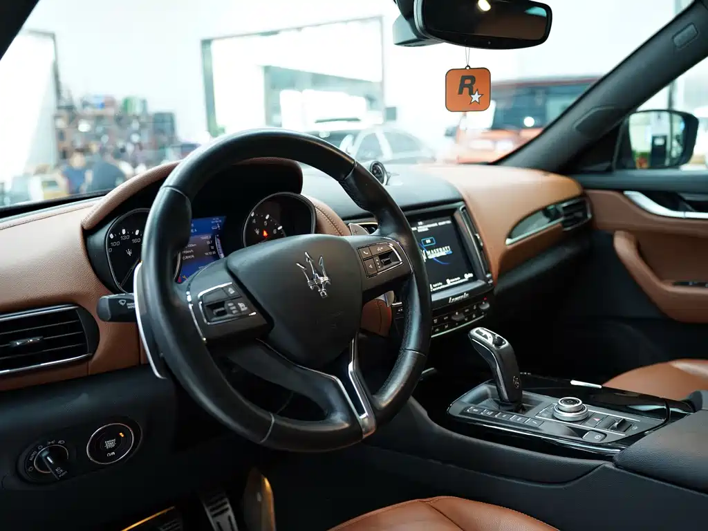 Maserati Levante — миниатюра 14