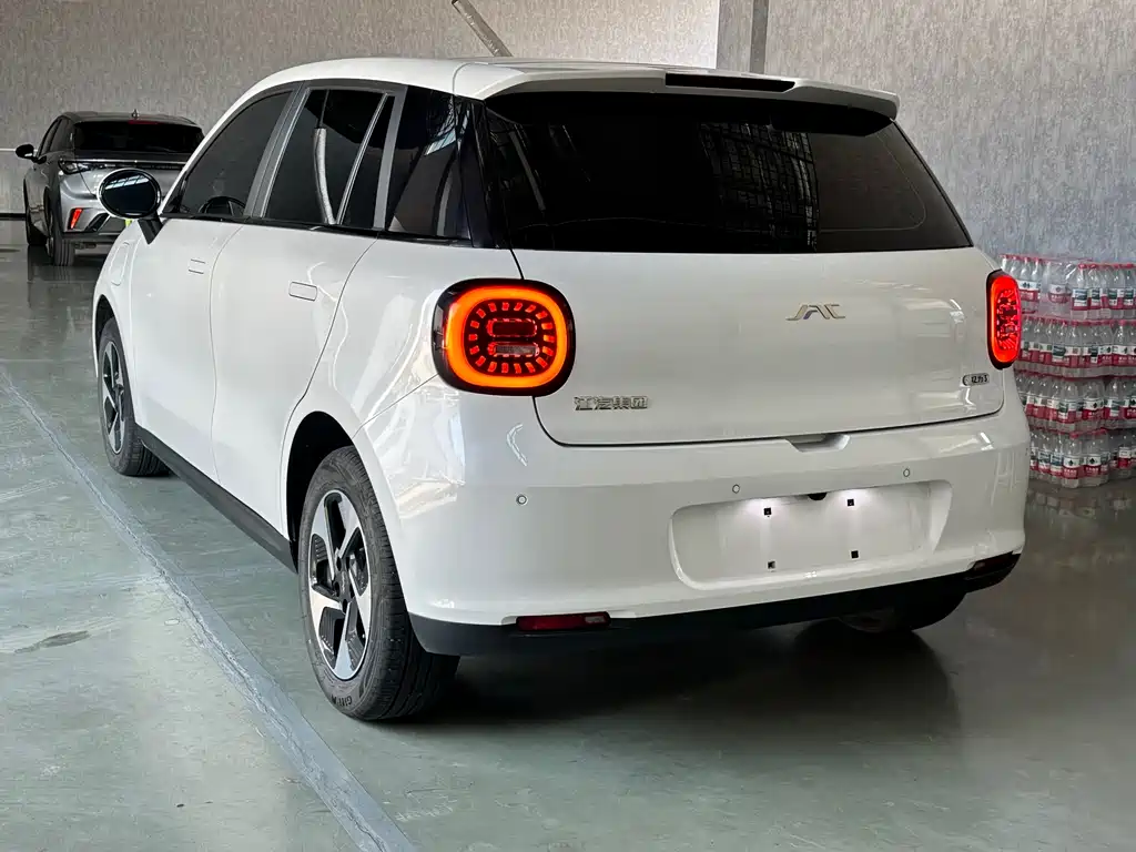 JAC 3 2024 330km Air