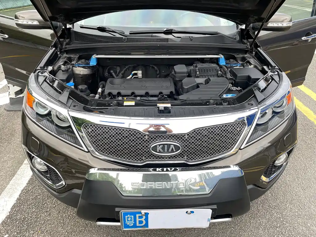 Kia Sorento — миниатюра 5