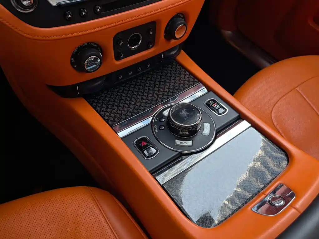Rolls-Royce Ghost — миниатюра 16