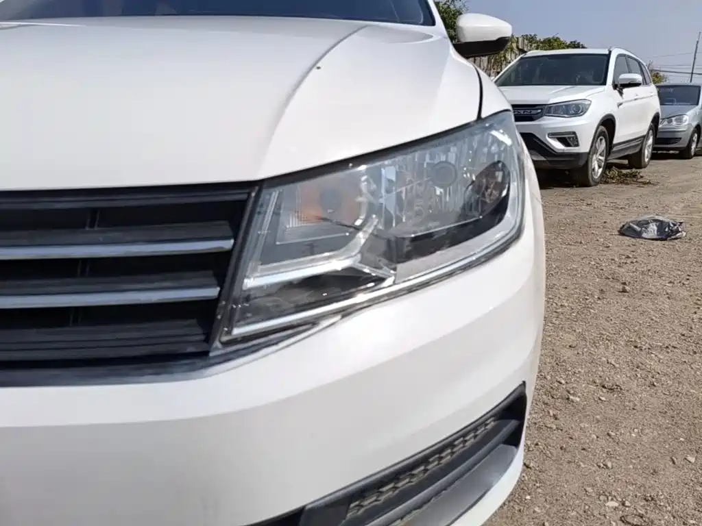 Volkswagen Santana — миниатюра 24