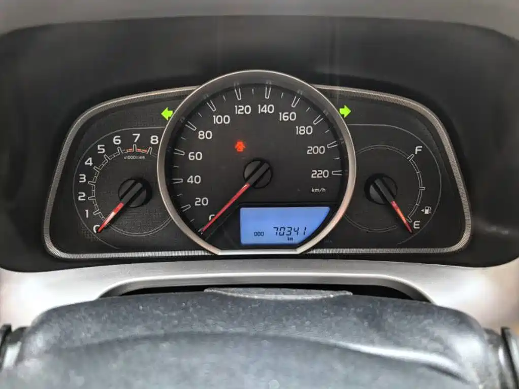 Toyota RAV4 — миниатюра 5