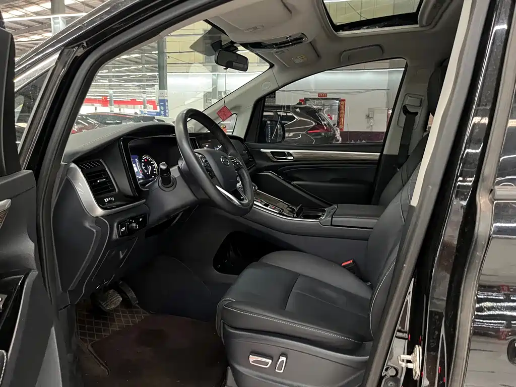 GAC M8 2023 390T Premium