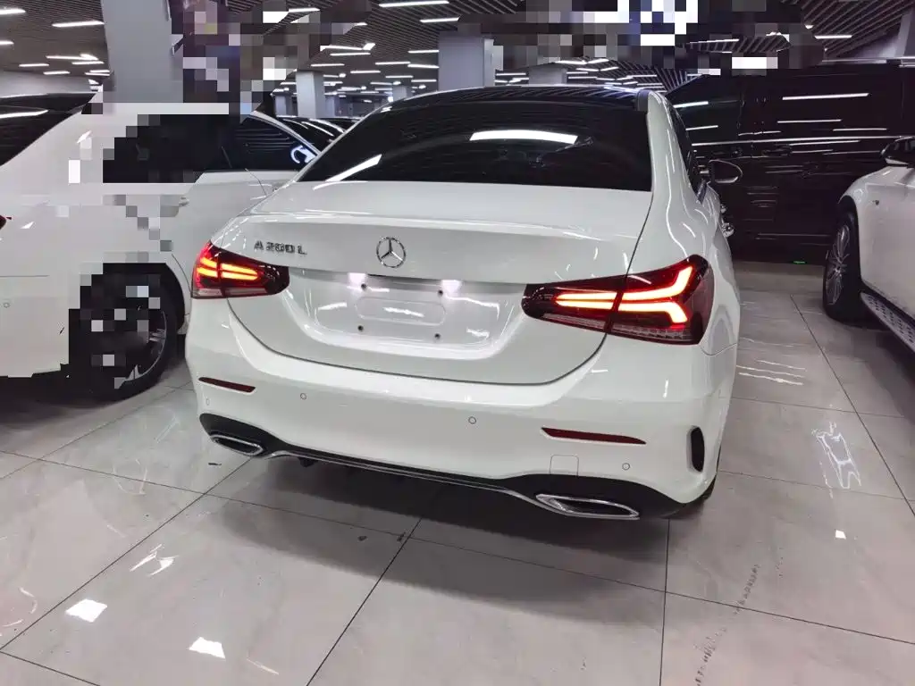 Mercedes-Benz A-Class — миниатюра 7