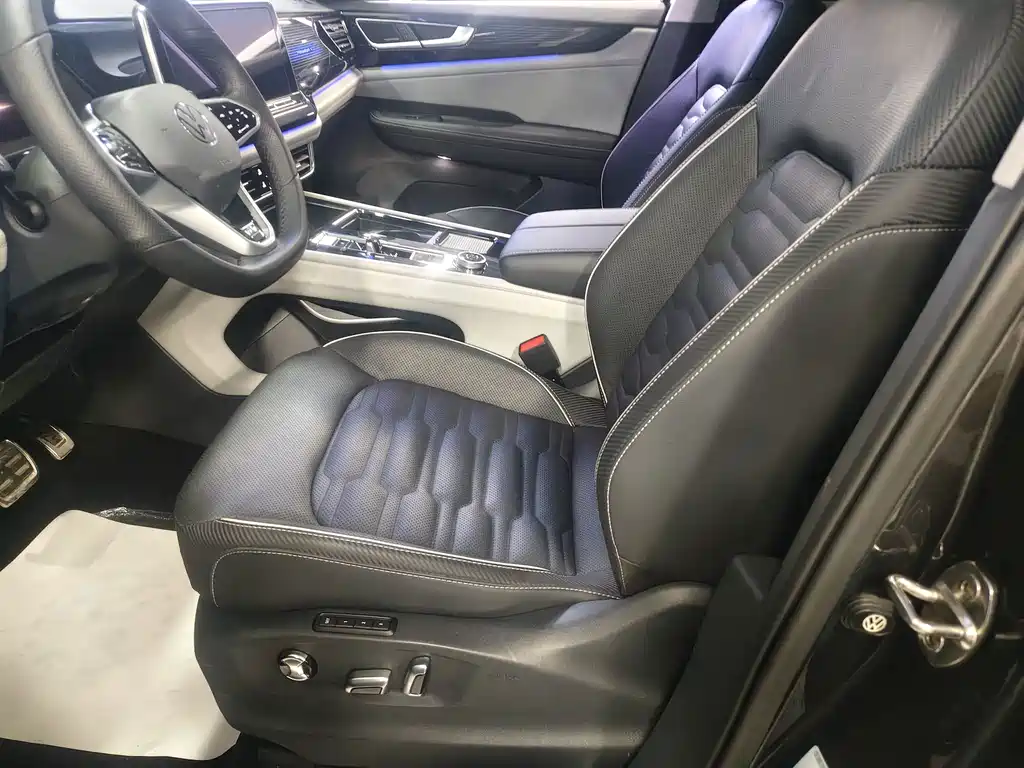 Volkswagen Teramont — миниатюра 3