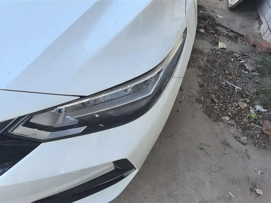 Nissan Sylphy 2021 1.6L XL CVT Smart