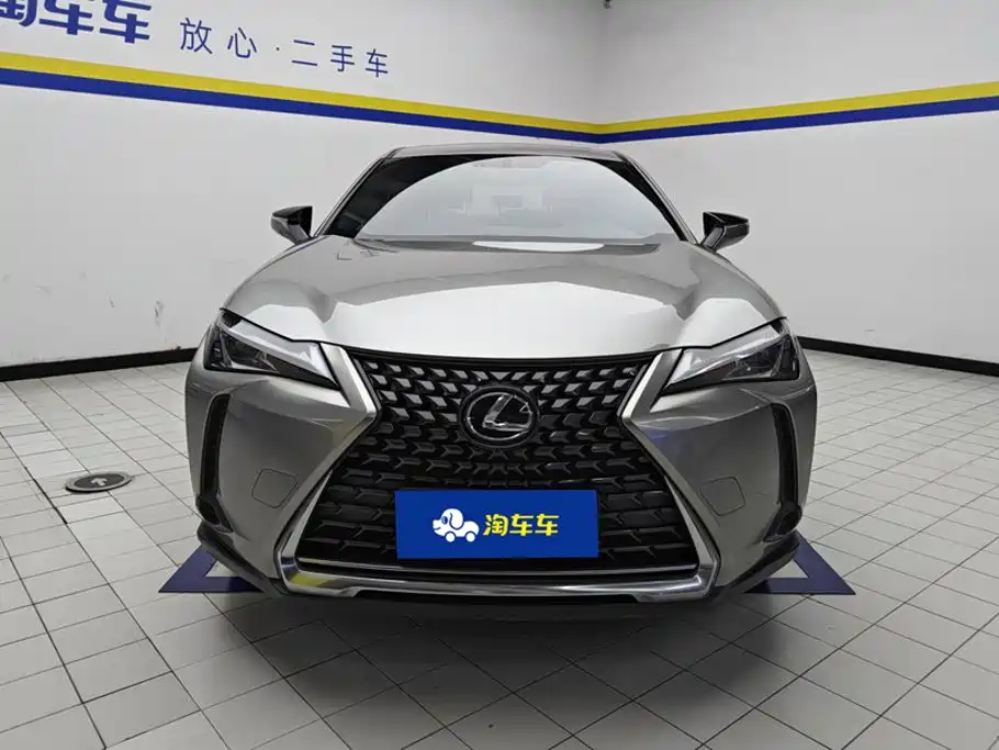 Lexus UX — миниатюра 2