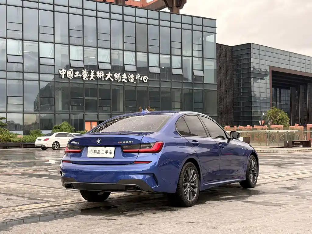 BMW 3 Series — миниатюра 9