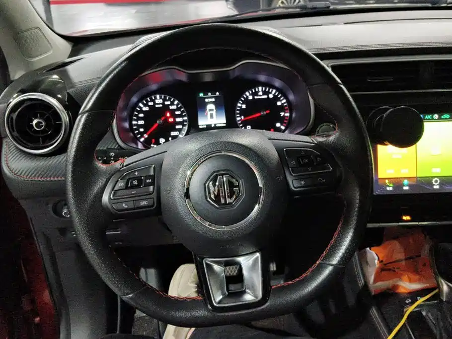 MG ZS — миниатюра 15