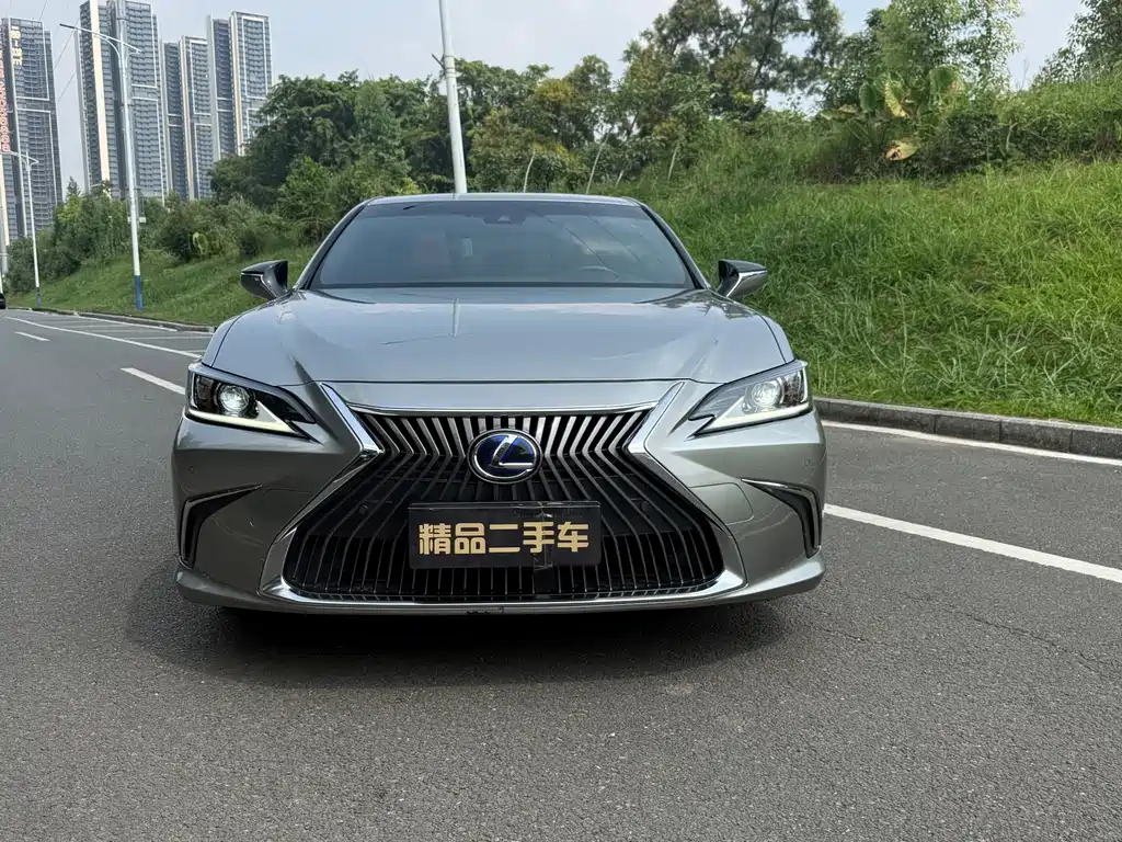 Lexus ES — миниатюра 3