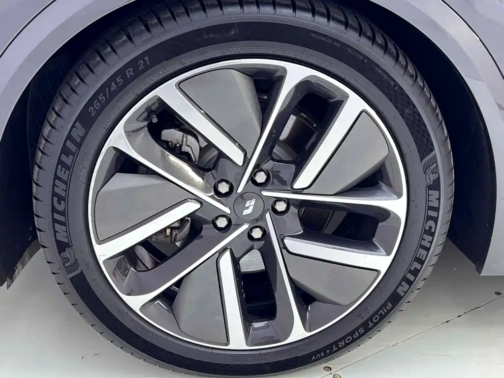 Li Auto Li L9 — миниатюра 11