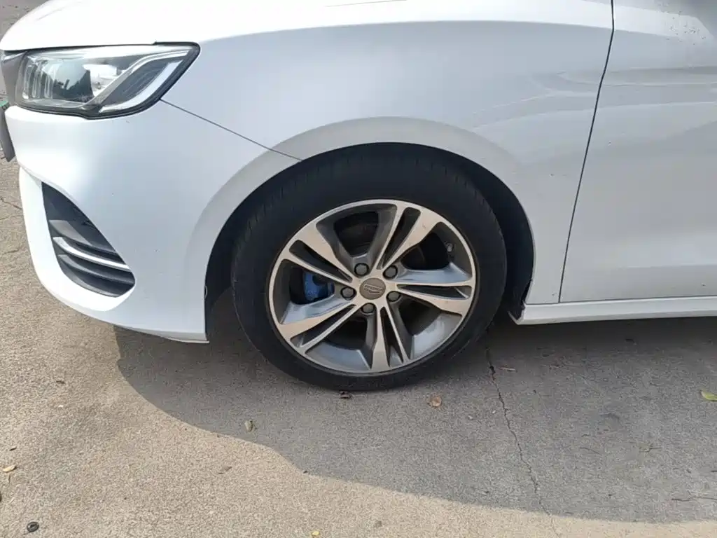 Geely Binrui — миниатюра 23