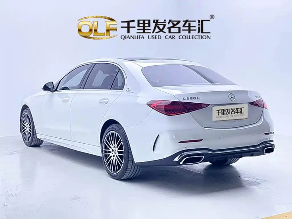 Mercedes-Benz C-Class — миниатюра 7