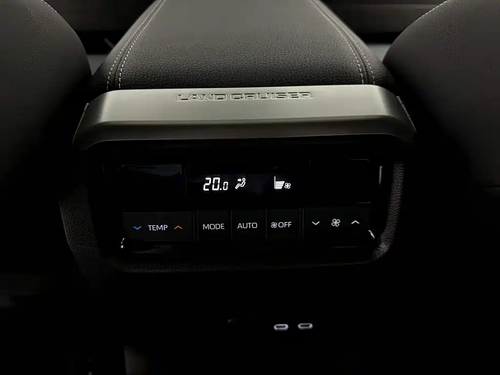 Toyota Prado — миниатюра 17