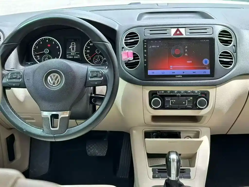 Volkswagen Tiguan — миниатюра 5