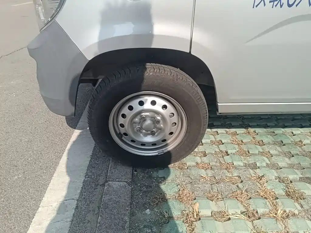 Wuling Zhiguang — миниатюра 23