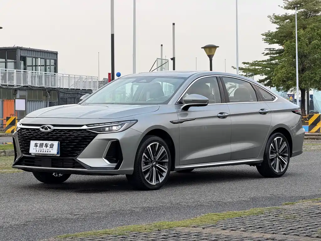 Chery Arrizo 8 2024