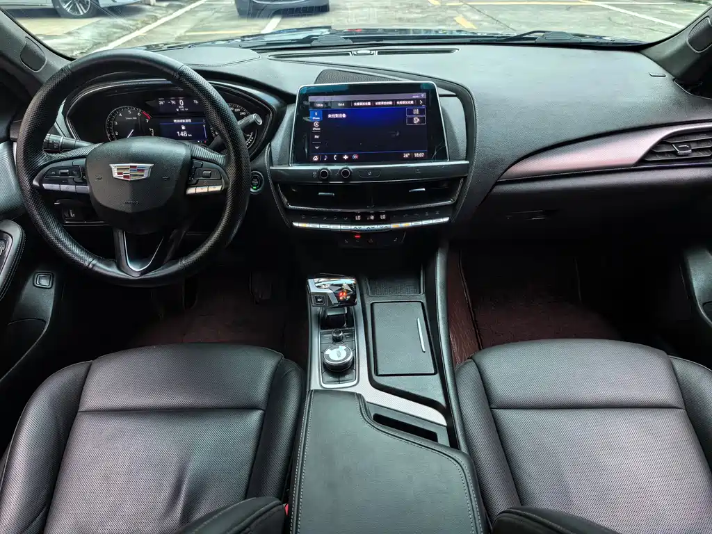 Cadillac CT5 — миниатюра 8