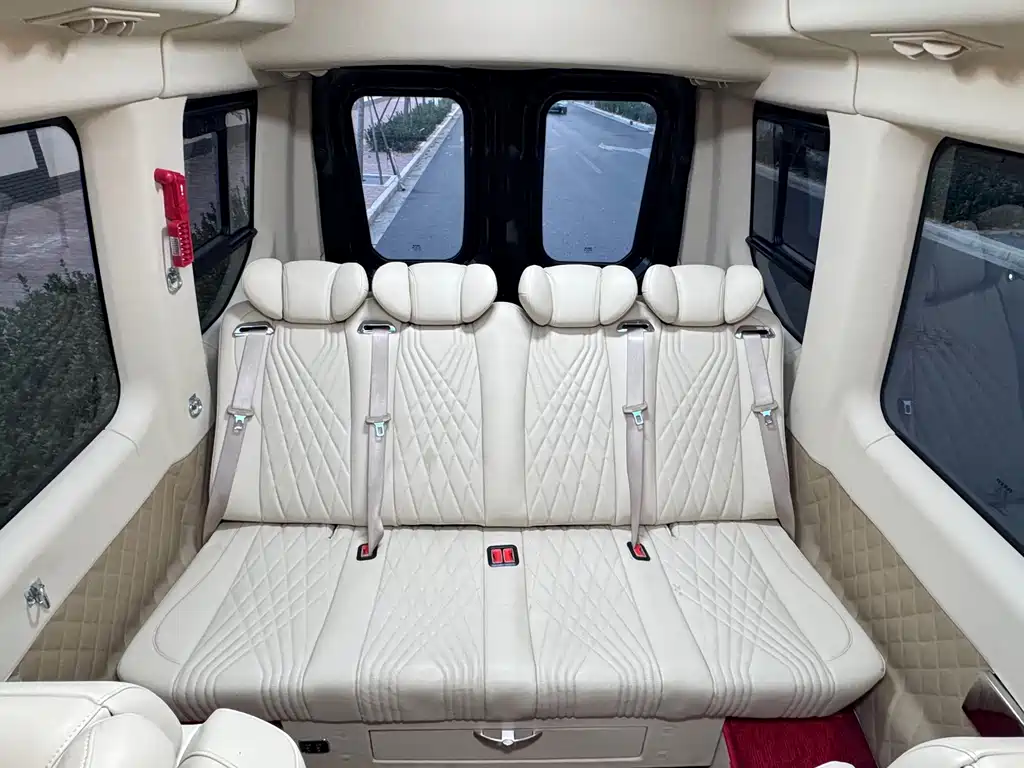 IVECO Ousheng — миниатюра 10