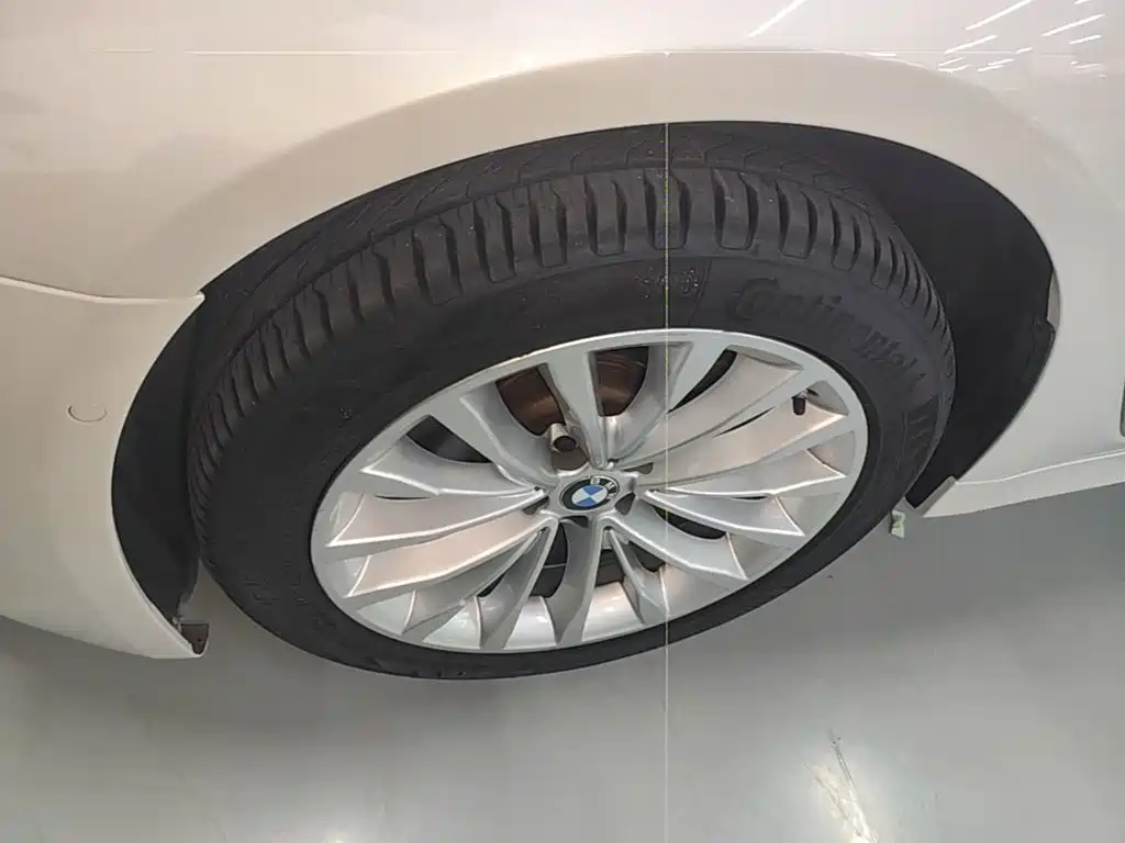 BMW 5 Series — миниатюра 23
