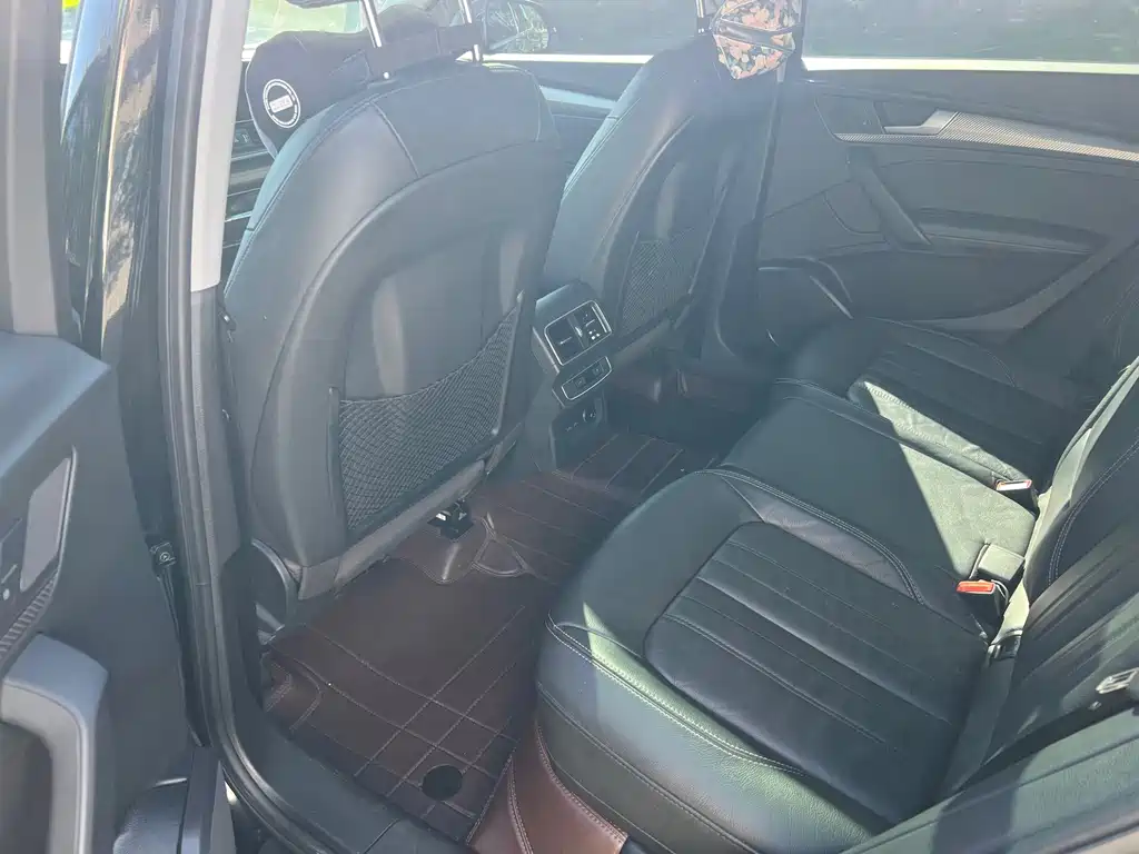 Audi Q5L — миниатюра 10